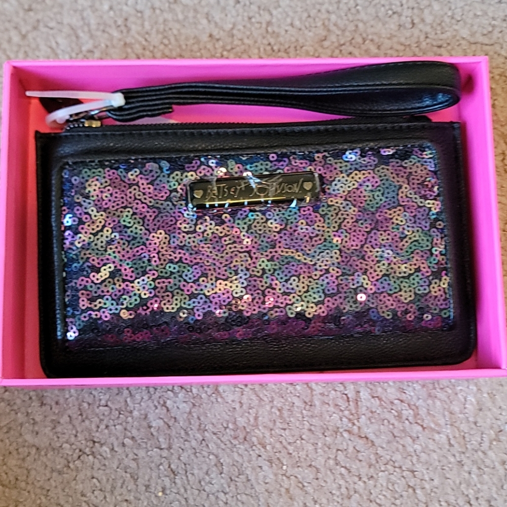 Betsey Johnson snap wallet/wristlet
